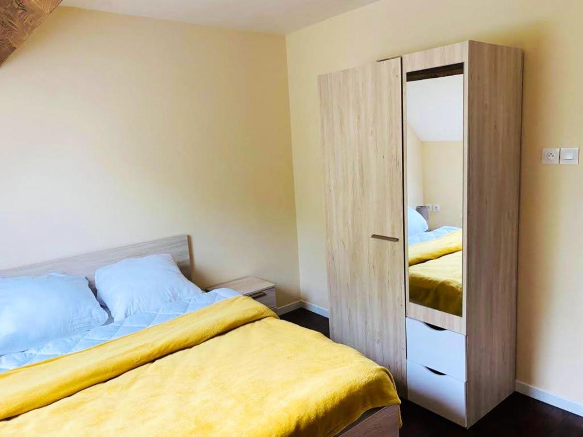 Appartement Charmant Orgnac-Sur-Vezere Avec Jardin Et Parking Kültér fotó